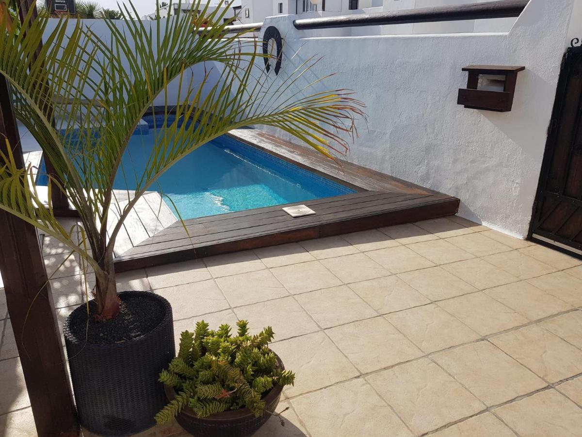 Villa Fenix Puerto del Carmen  Exterior photo